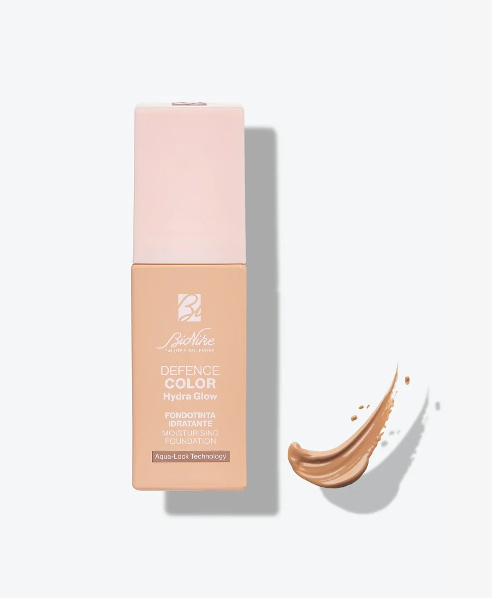 Bionike Defence Color Hydra Glow Fondotinta Idratante 04 Beige 30 ml Fondotinta Anti-Age