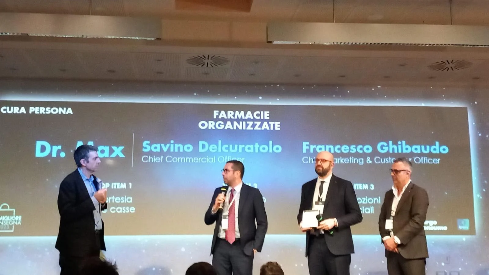 Dr. Max vince il titolo di Migliore Insegna 2025 nella categoria Farmacie Organizzate