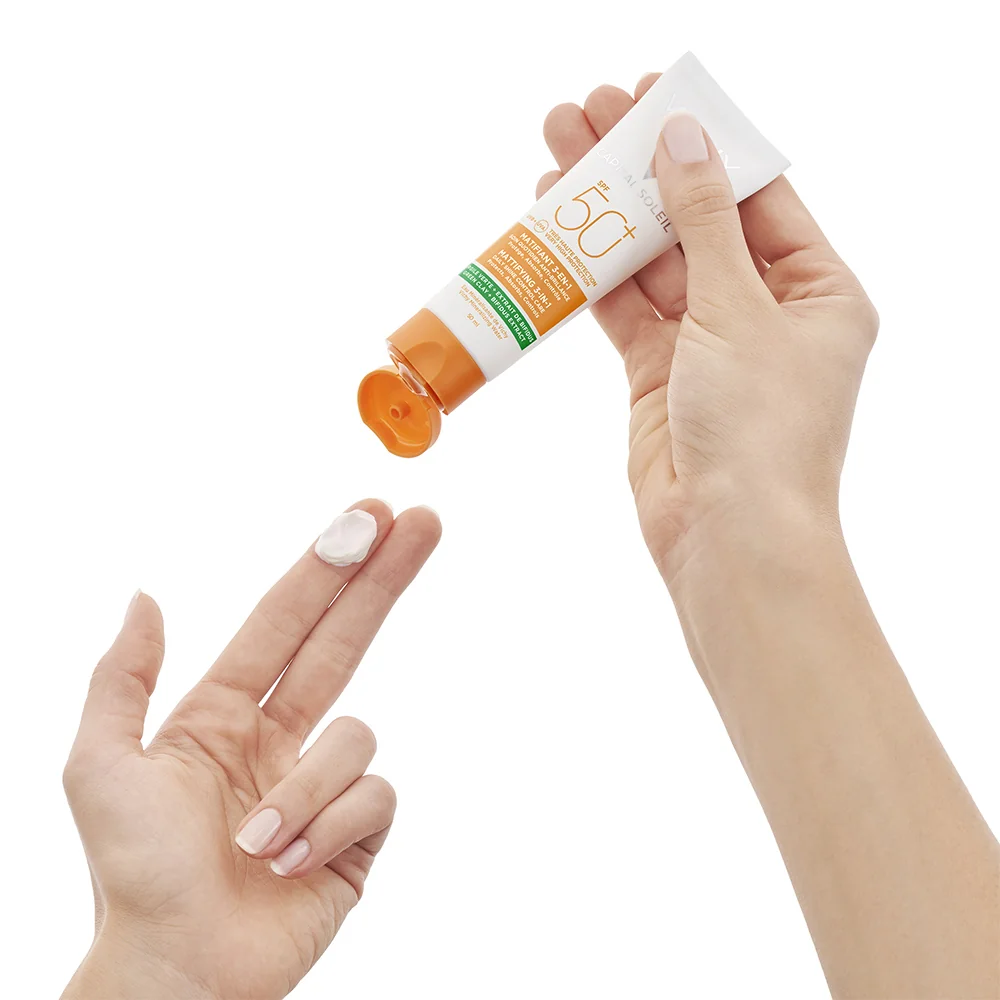 Vichy Capital Soleil Trattamento Opacizzante 3 in 1 SPF50+, 50 Ml Effetto mat