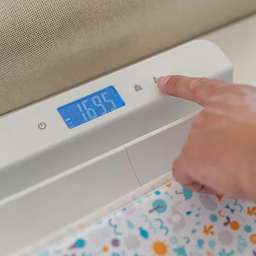 Suavinex Bilancia Baby Smart Per Monitorare la Crescita del tuo Bambino