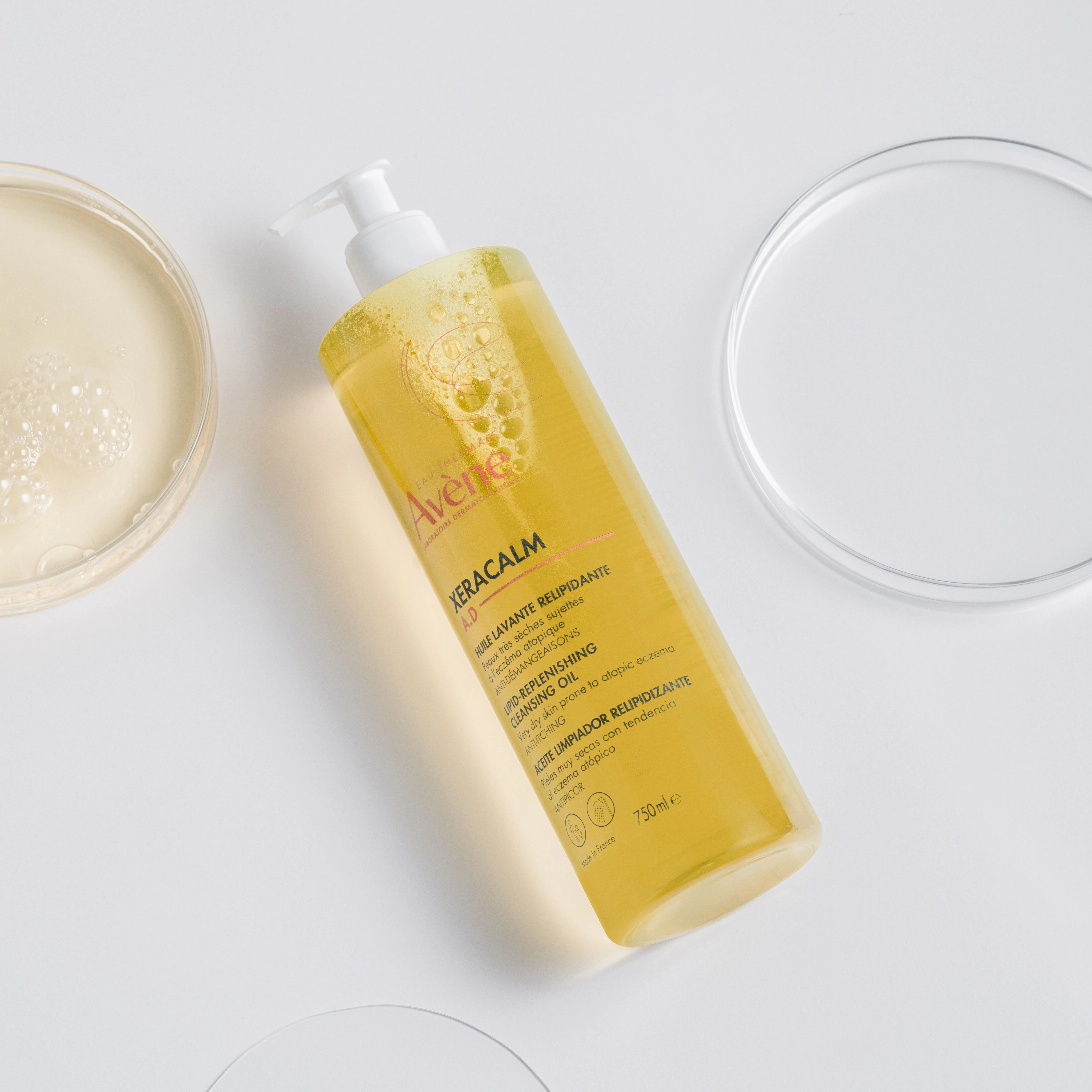 Eau Thermale Avène Xeracalm AD Olio Detergente Liporestitutivo 750 ml Pelli Molto Secche