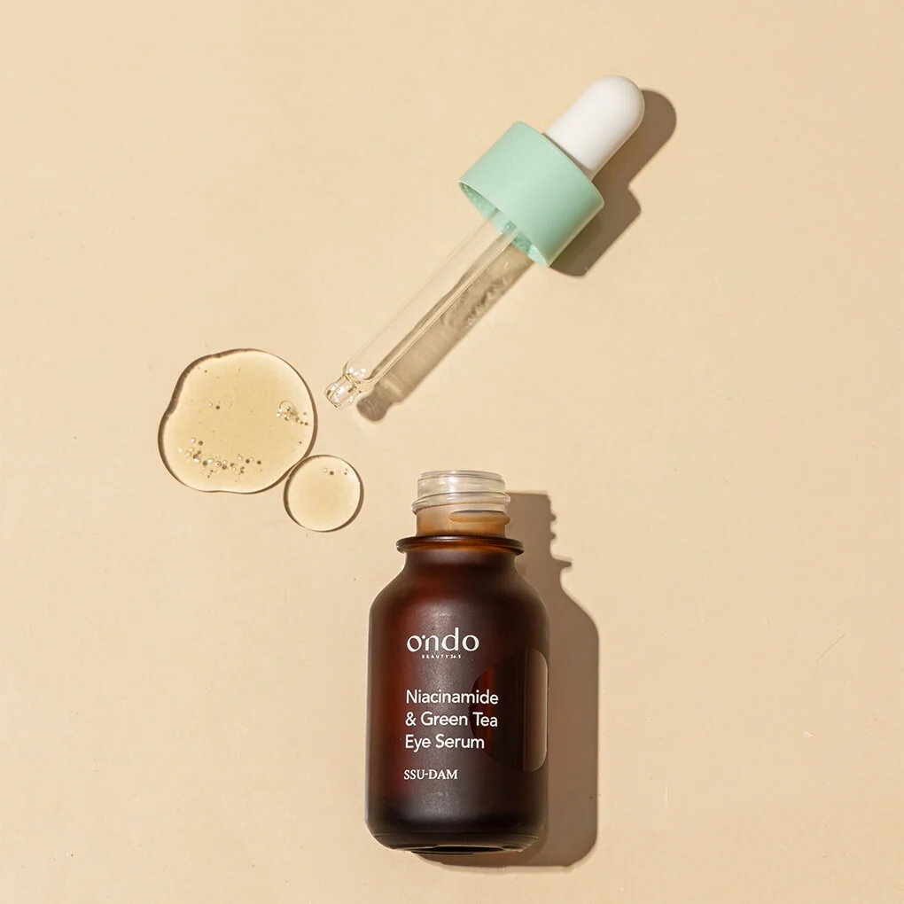Niacinamide & Green Tea Eye Serum Siero Viso con Niacinamide