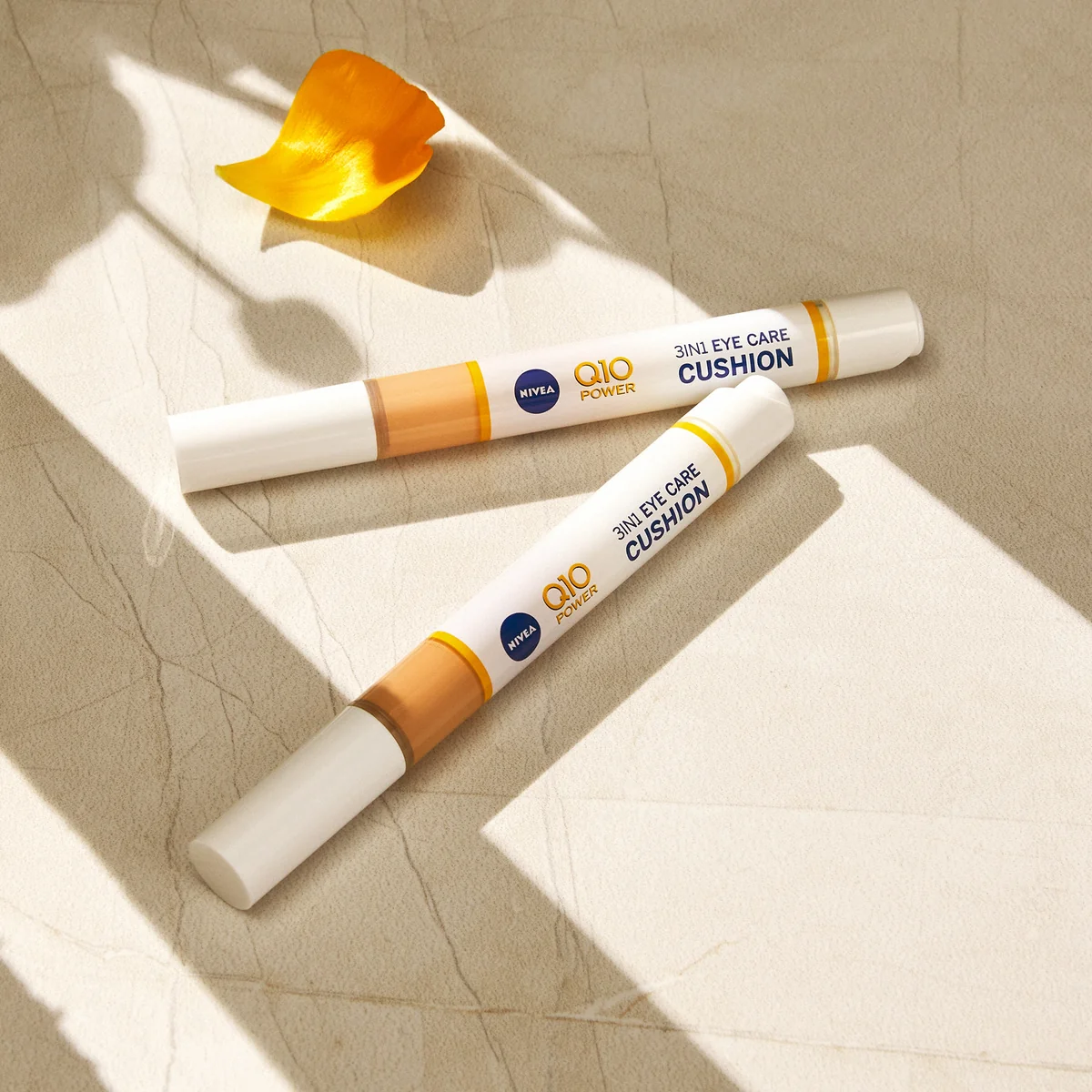 Nivea Q10 Power 3 in 1 Eye Care Cushion Nude 4 ml Contorno Occhi