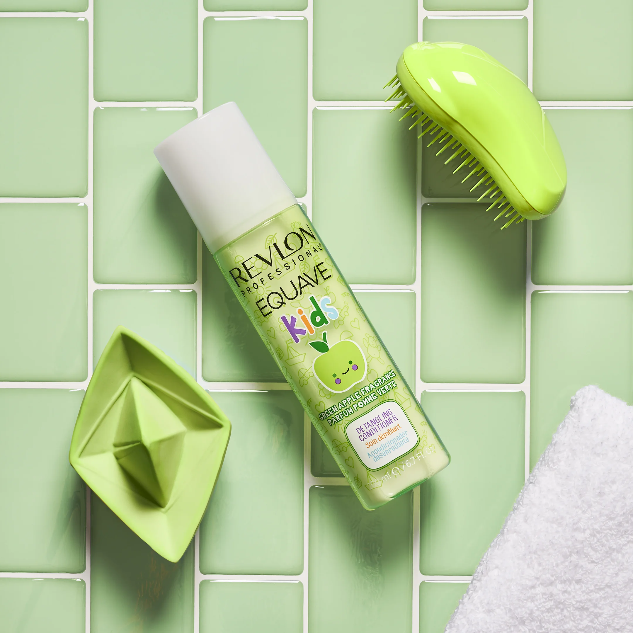 Revlon Equave Kids Green Apple Conditioner 200 ml Districante senza risciacquo bambini