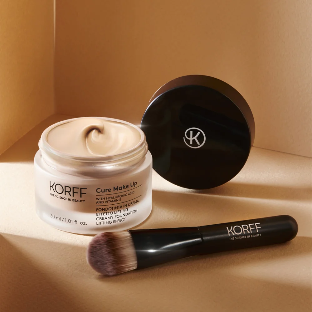 Korff Cure Make Up Fondotinta in Crema 02 30 ml Effetto Lifting