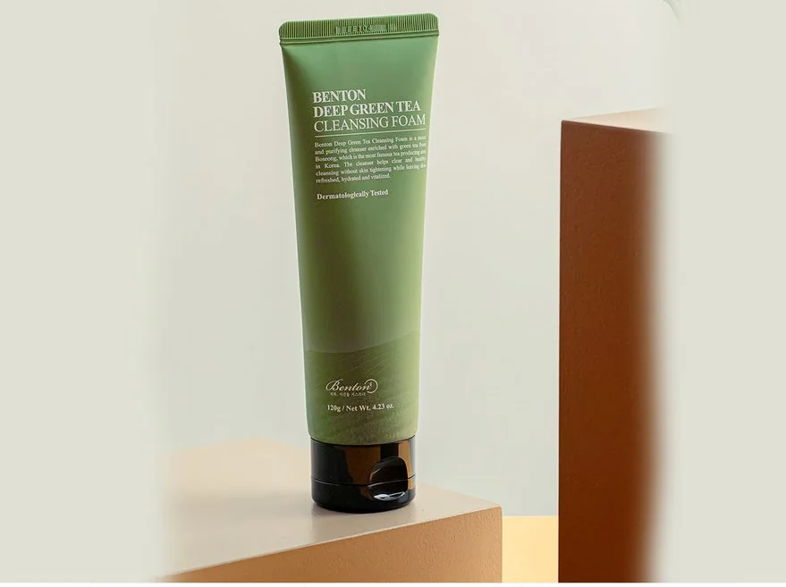 Deep Green Tea Cleansing Foam Schiuma Detergente Idratante