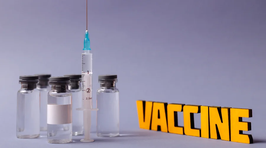 Vaccino antinfluenzale 2026: linee guida e interazioni con i farmaci