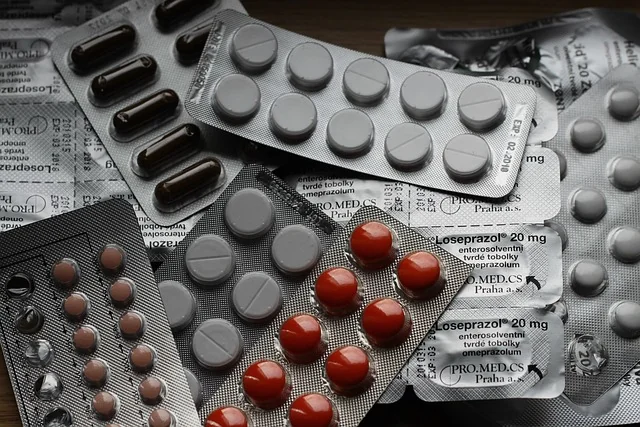 Farmaci con ricetta online: cosa si può fare (e cosa no) secondo la normativa italiana