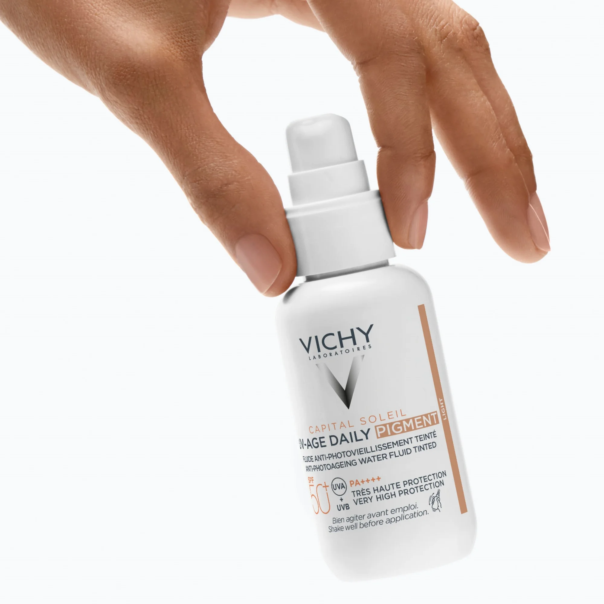 Vichy Capital Soleil Uv-Age Tinted SPF 50+ 40 Ml Fluido Anti Foto-Invecchiamento