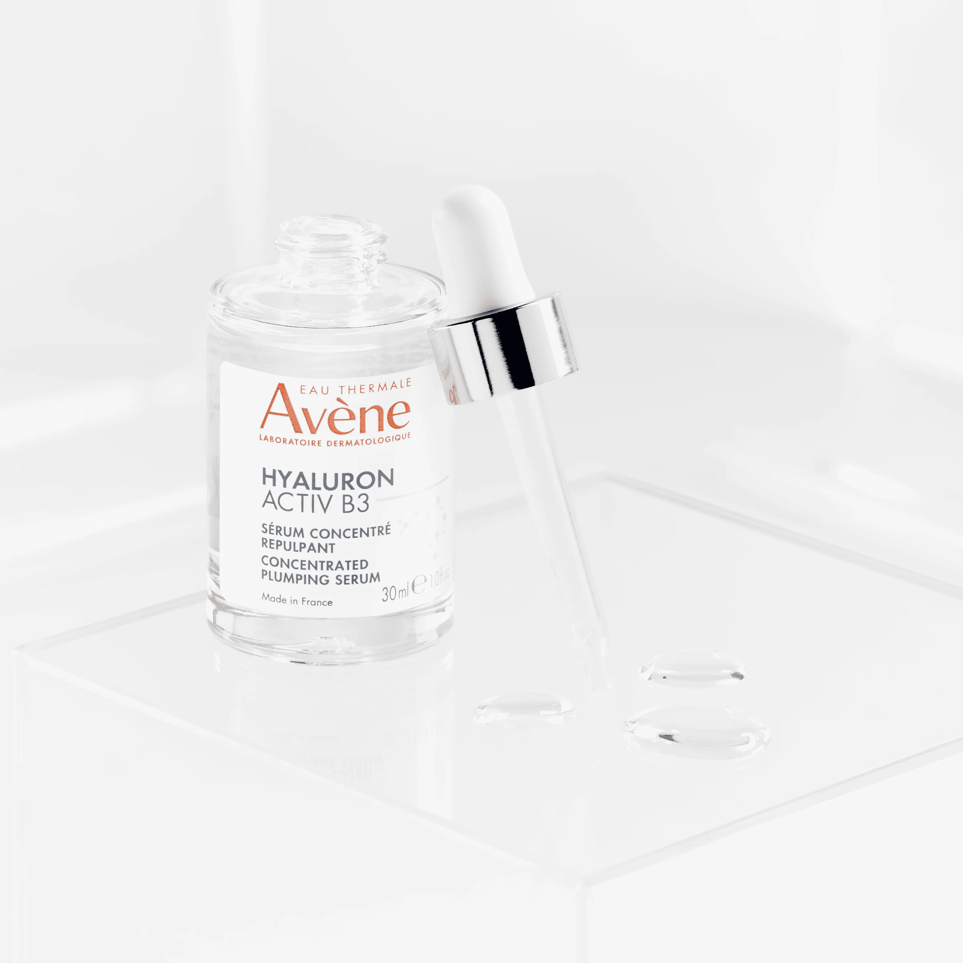 Eau Thermale Avène Hyaluron Activ B3 Siero Concentrato Rimpolpante 30 ml Anti-Età