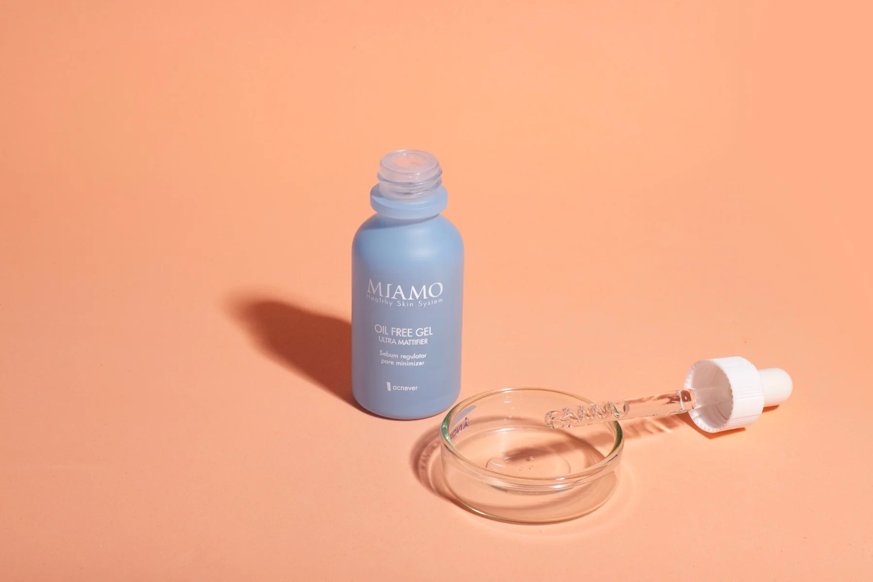 Miamo Acnever Oil Free Gel Ultra Mattifier 30 ml Gel Viso Idratante Sebo Regolatore