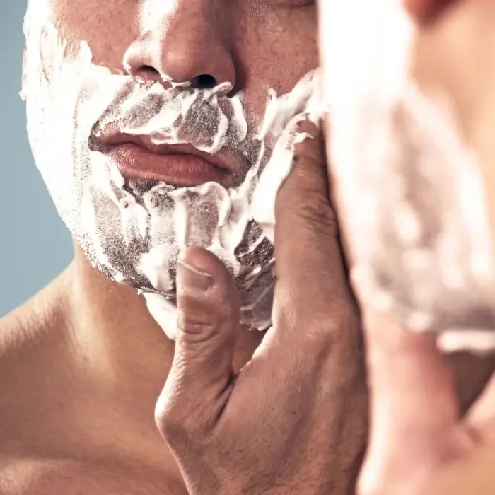 Avene Homme Schiuma Da Barba 50 ml Lenitiva, idratante e purificante