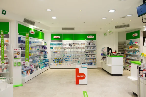 Il Gruppo Dr. Max presenta risultati record per il 2025, consolidando il proprio ruolo tra i leader della farmacia in Europa e in Italia.