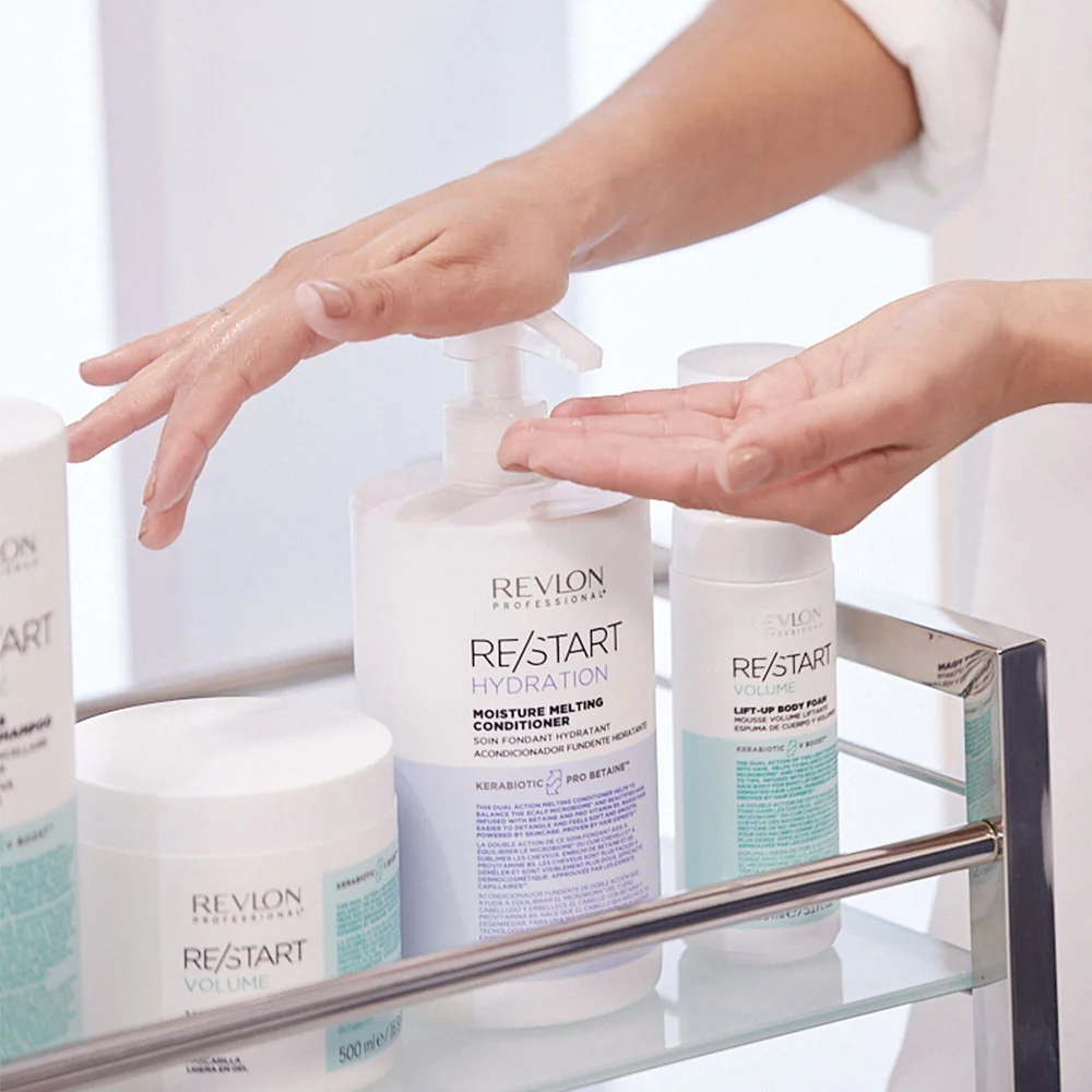 Revlon Professional Restart Hydration Melting Conditioner 200 ml Balsamo fondente idratante