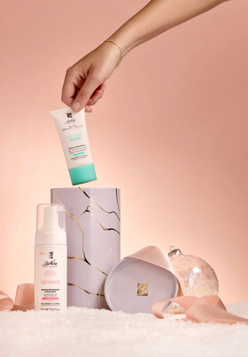 Bionike Beauty Essentials Kit Natale 2025 Crema Idratante Ricca 50 ml + Mousse Detergente 150 ml