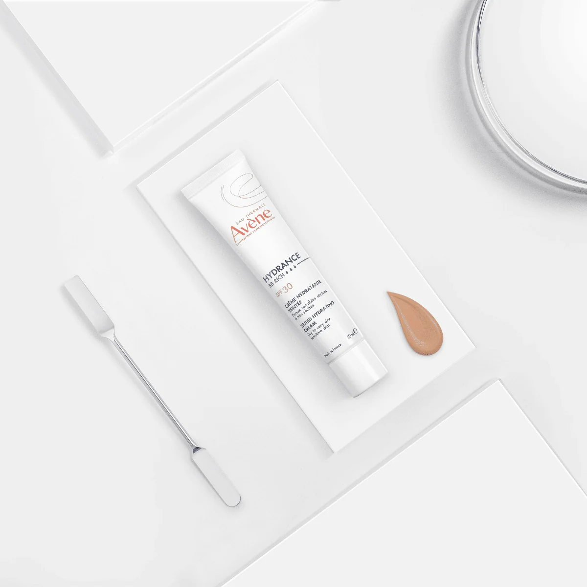 Avène Hydrance BB Ricca Crema Idratante Colorata 40 ml