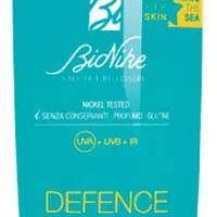 Bionike Defence Sun Fluido Anti-lucidità  SPF 30 Protezione Alta 50 ml